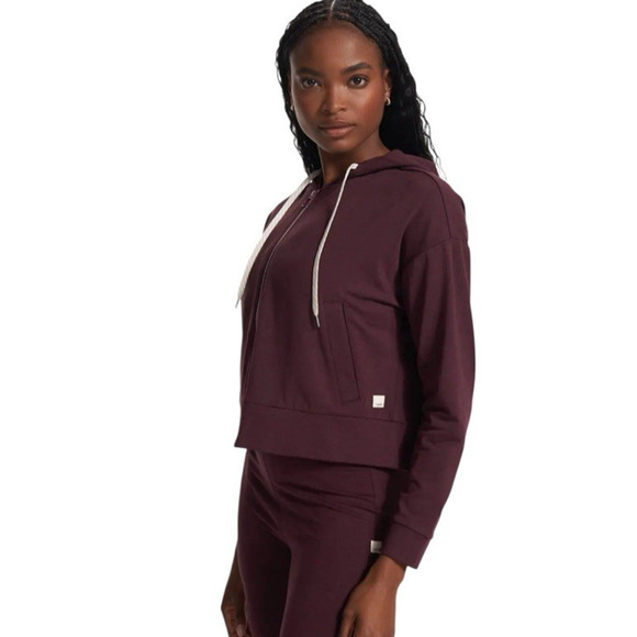 NEW Vuori Cropped Performance Full Zip‎ Hoodie Women XL Burgundy Soft Athleisure - Picture 3 of 16